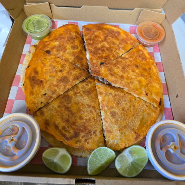 Birria Pizza 12".